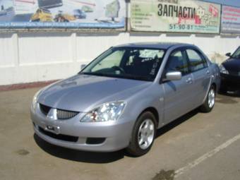 2003 Mitsubishi Lancer Pictures