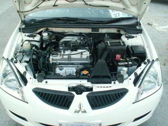2003 Mitsubishi Lancer Photos
