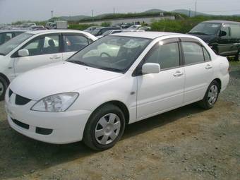2003 Mitsubishi Lancer Pictures