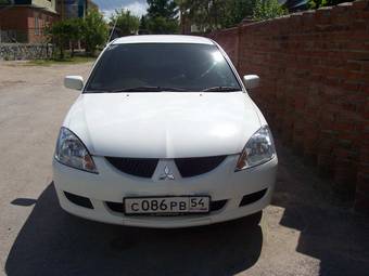 2003 Mitsubishi Lancer Pictures