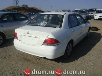 2003 Mitsubishi Lancer Photos