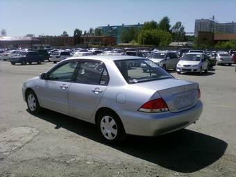 2003 Mitsubishi Lancer Photos