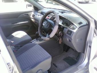2003 Mitsubishi Lancer Photos