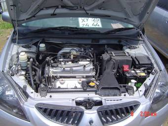 2003 Mitsubishi Lancer Photos