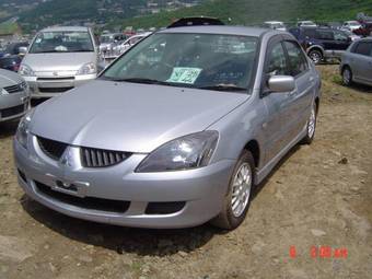 2003 Mitsubishi Lancer Photos