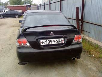 2003 Mitsubishi Lancer Photos