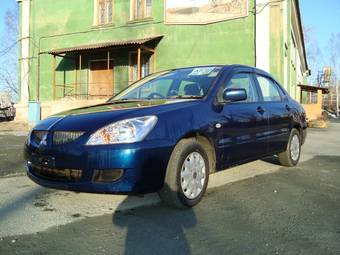 2003 Mitsubishi Lancer Photos