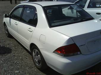 2003 Mitsubishi Lancer Pictures