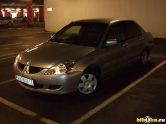 2003 Mitsubishi Lancer Photos