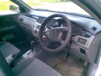 2003 Mitsubishi Lancer Photos