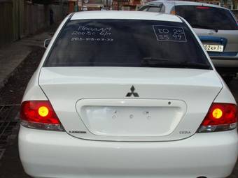 2003 Mitsubishi Lancer Photos