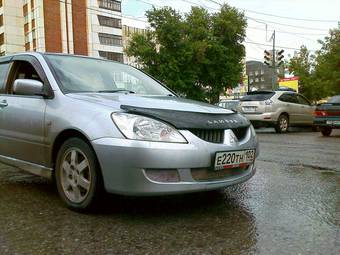 2003 Mitsubishi Lancer Pictures