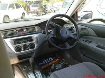 2003 Mitsubishi Lancer Pictures