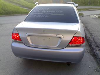 2003 Mitsubishi Lancer Pictures