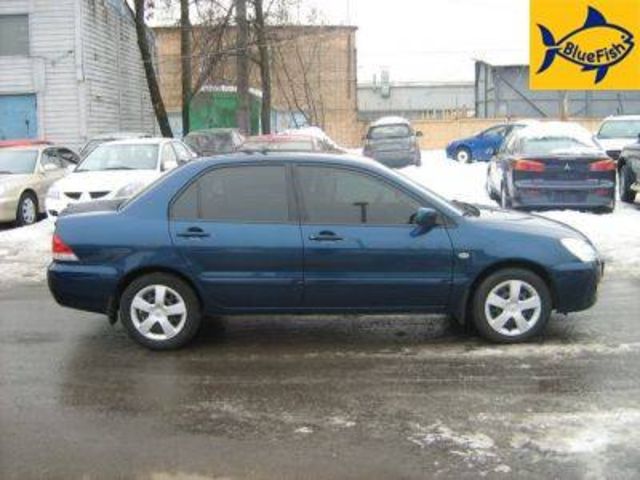 2004 Mitsubishi Lancer