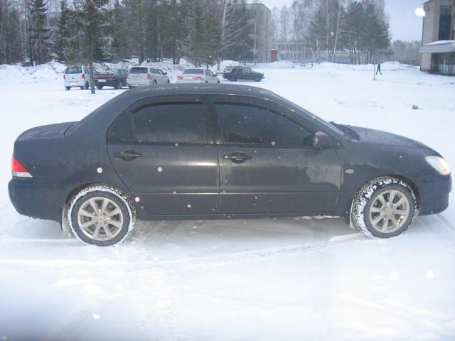 2004 Mitsubishi Lancer