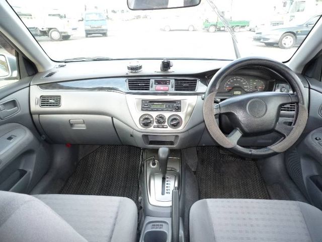 2004 Mitsubishi Lancer