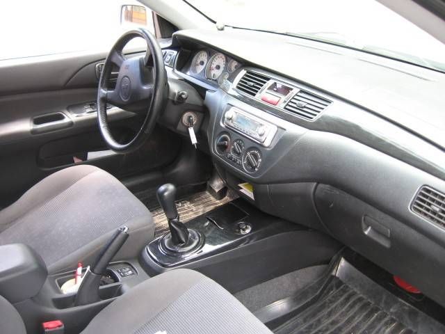 2004 Mitsubishi Lancer