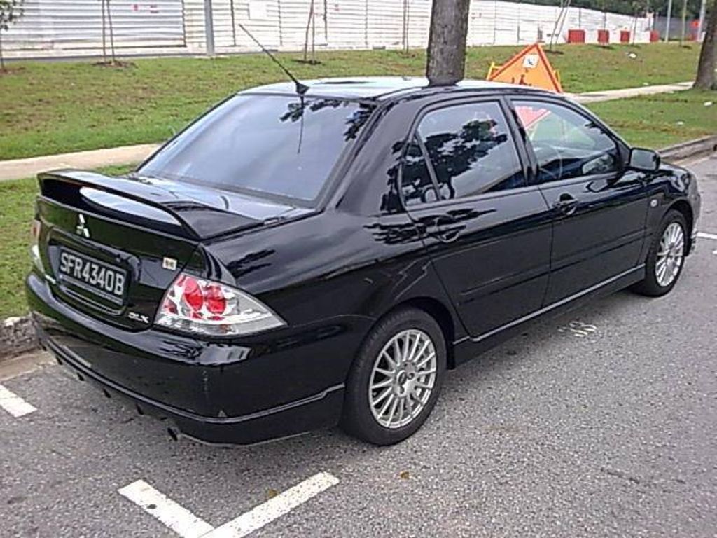 2004 Mitsubishi Lancer
