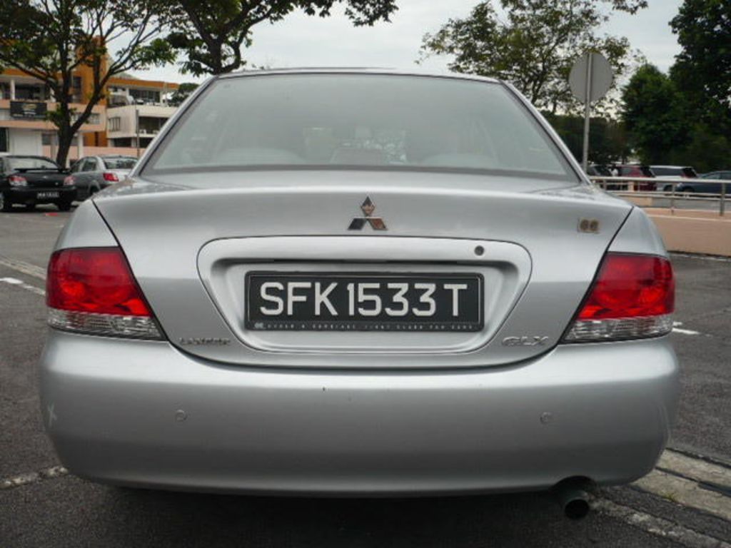 2004 Mitsubishi Lancer
