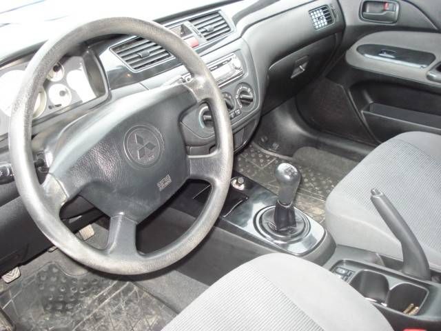 2004 Mitsubishi Lancer