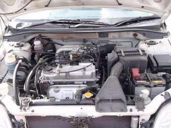 2004 Mitsubishi Lancer Pictures