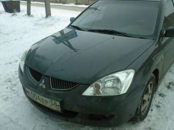2004 Mitsubishi Lancer Pics