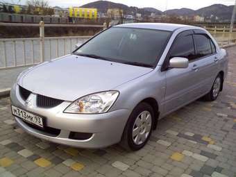 2004 Mitsubishi Lancer Wallpapers