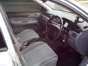 2004 Mitsubishi Lancer Images