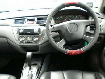2004 Mitsubishi Lancer Pics