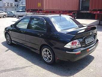 2004 Mitsubishi Lancer Pictures