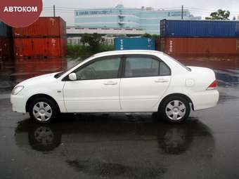 2004 Mitsubishi Lancer Images