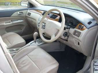 2004 Mitsubishi Lancer Photos