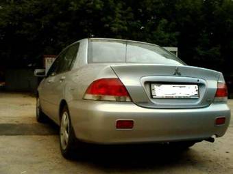 2004 Mitsubishi Lancer Pics