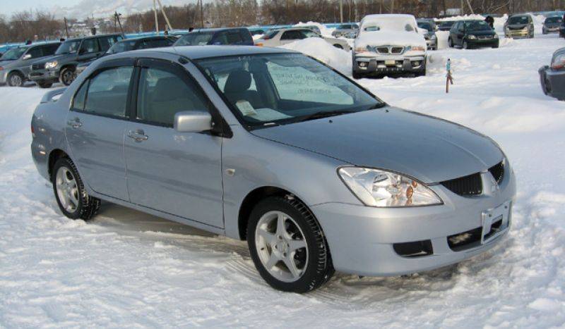 2004 Mitsubishi Lancer