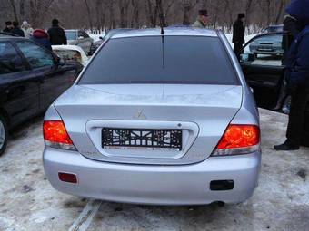 2004 Mitsubishi Lancer Wallpapers
