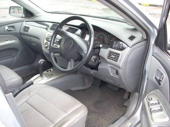 2004 Mitsubishi Lancer Images