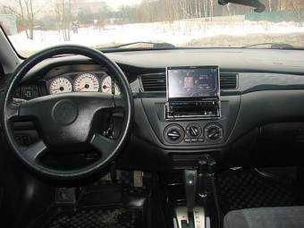 2004 Mitsubishi Lancer Wallpapers