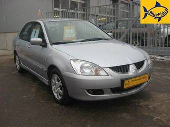 2004 Mitsubishi Lancer Photos