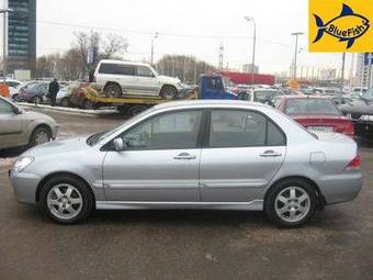 2004 Mitsubishi Lancer Pictures