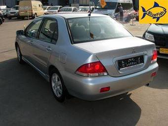 2004 Mitsubishi Lancer Pictures