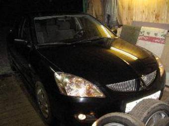 2004 Mitsubishi Lancer Photos