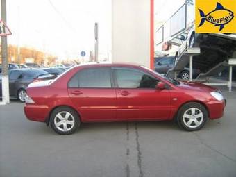 2004 Mitsubishi Lancer Pictures