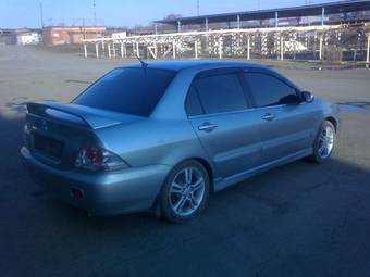 2004 Mitsubishi Lancer Pictures