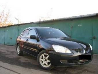 2004 Mitsubishi Lancer Pics