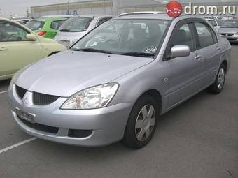 2004 Mitsubishi Lancer Photos