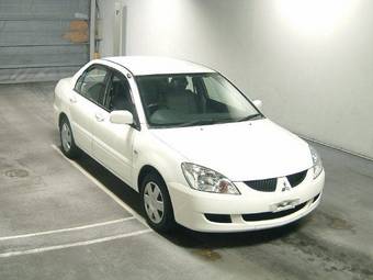 2004 Mitsubishi Lancer Photos