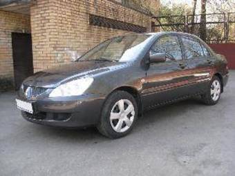 2004 Mitsubishi Lancer Images