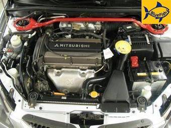 2004 Mitsubishi Lancer Pictures