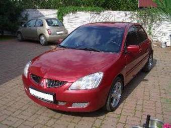 2004 Mitsubishi Lancer Images